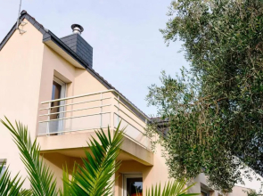 Lomener - La Goelette - 1 appartement avec 2 chambres et 2 studios à 450m de la plage