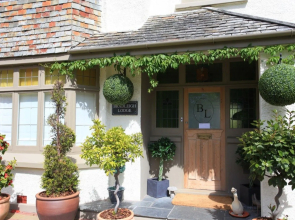 Bradleigh Lodge
