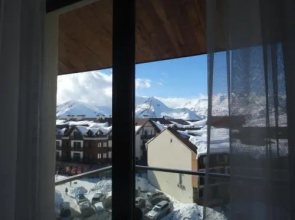 Frozen View New Gudauri