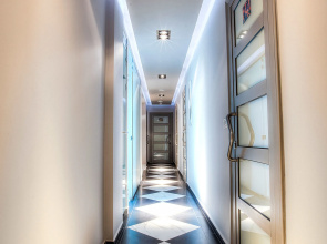 Alpha Luxury Suites
