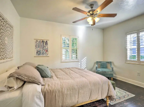 Biscayne Park Vacation Rental w/ Yard!