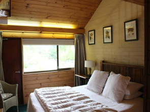 Crackenback Farm Guesthouse