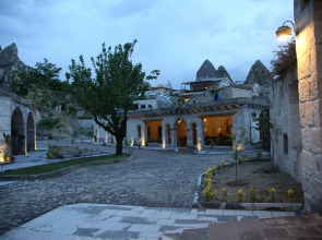 Lunar Cappadocia Hotel