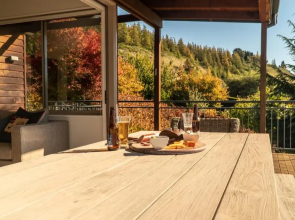 Morrows Mead - Sleeps 8 - Spa Pool - Close to lake - Lake Views
