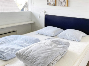 6 Person Holiday Home in Aabenraa-by Traum