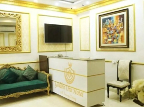 Gold Pine Hotel Lahore