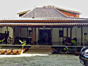 Budget Room at Homestay Cahaya Transport