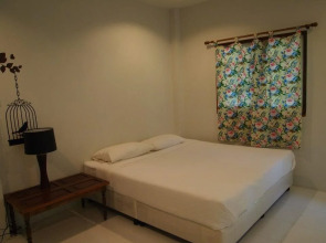Chom Kwai Lae Dao Resort