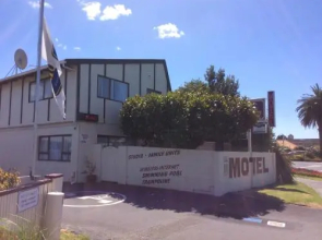 Asure Kapiti Court Motel