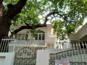 Ikhaya Artisanal Boutique House