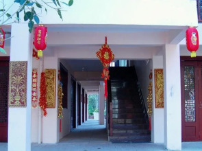 Xishuangbanna Shuidai Inn
