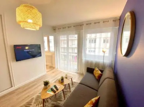 SOBNB DR FAVRE 2- Studio 4 personnes, neuf, 50m gare