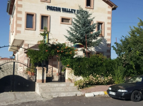 Pigeon Valley Hotel