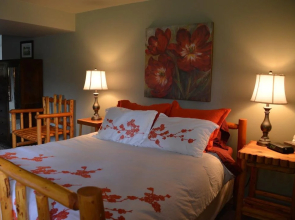 Kicking Horse Canyon B&B