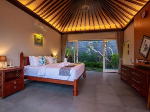 Luxury 3BR Kahuripan Villa