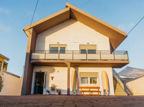 Hospedium República Surf House Hostel