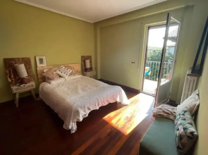 3-bed Artist Chalet Near San Sebastian, Sleeps 6