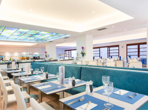 Reverence Life Hotel - Adults Only