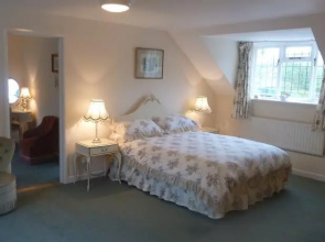 Wroughton Lodge
