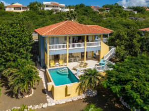 Tropical Twilight Haven Unwind in Style