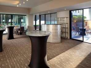 Sheraton Grand Los Angeles