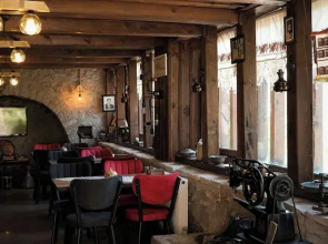 Konak Piano