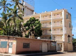Hotel Las Cúpulas