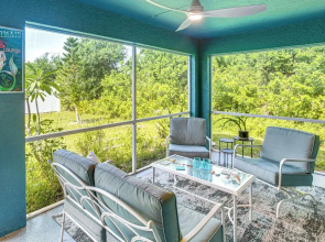 Swim, Golf & Hike: Family Home in Rotonda West!