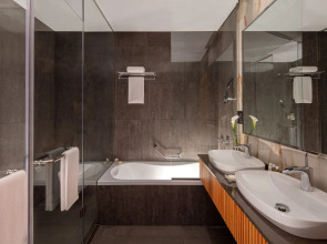 The First Collection Dubai Business Bay