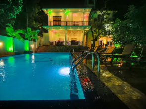 Yala Safari River Front Hotel & Resturant
