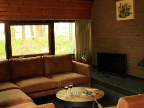 Comfy Bungalow With a Fire Place, in the Forest