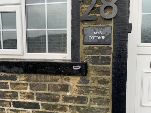 Stunning 1-bed Cottage in Halifax