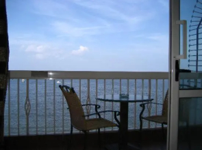 Golden Jewel Apartments - Free Parking - Stanley