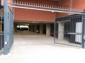 Livestay-modern 2 Bed Apartment Close to Heathrow