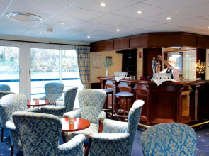 Bateau Hôtel Le Chardonnay