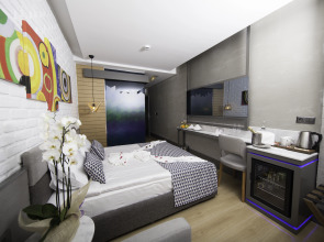 Laren Family Hotel & Spa -  Boutique Hotel