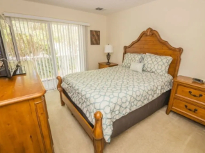 Rolando's Emerald Island Resort Townhouse 3 Bedroom Townhouse by Redawning