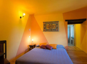 Quart de Lune- Boutique B&B