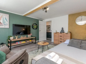 Amazing Home in Tinj With 3 Bedrooms, Wifi and Outdoor Swimming Pool