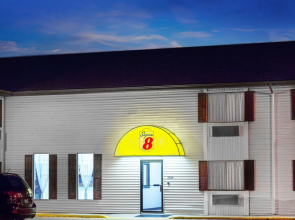 Super 8 by Wyndham Columbus