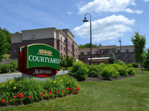 Courtyard by Marriott Hanover Lebanon