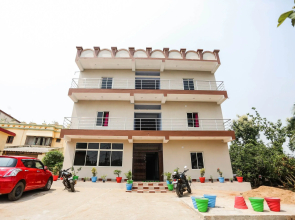 Oyo 43512 Bijaya Palace