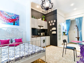 Stylish Studio near Rynok square