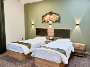 Hotel Modern Palace