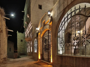 Goreme Palace Cave Suite