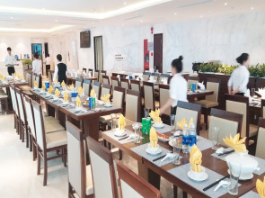 Yarra Ocean Suites Danang