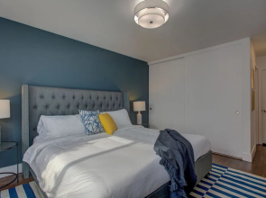 Bird Paradise: Serene Bayview Home in East Alameda 2 Bedrooms 2 Bathro