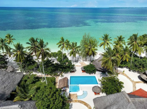 MANOLO Beach Resort