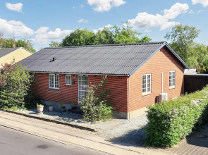 5 Person Holiday Home in Albaek