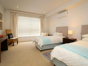 Hermanus Seaview Apartment